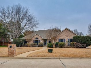 1 Brookside Ct, Mansfield, TX 76063