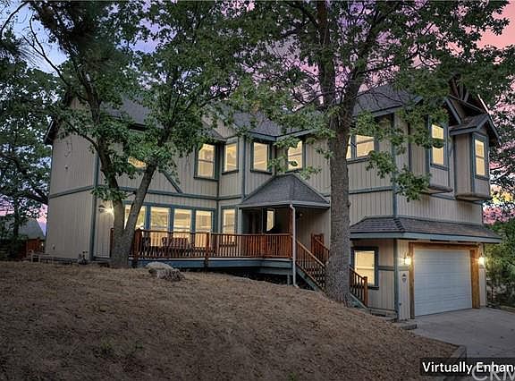 3rd image of 1228 Yosemite Dr