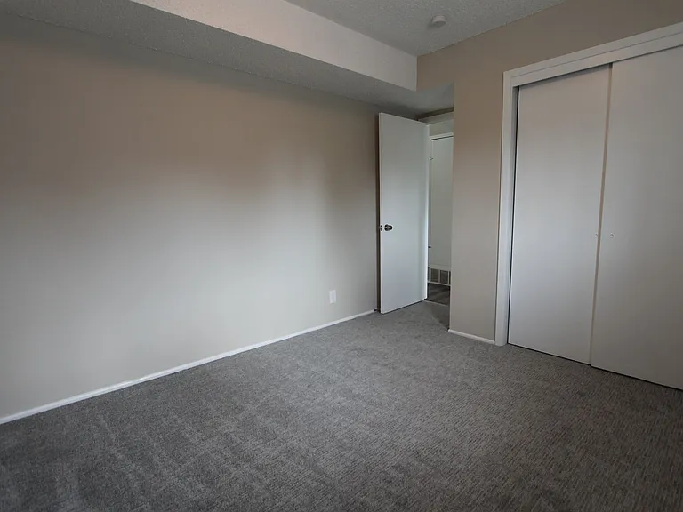 The Ballard — Photo 15