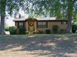 308 NW 1st St, Mount Enterprise, TX 75681