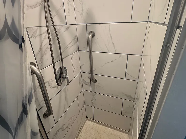 434 Valley Hi Cir #B24 — Photo 17