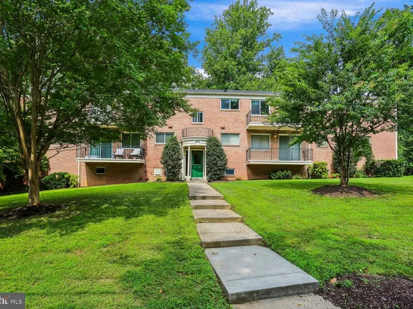 10507 Weymouth St #W-2, Bethesda, MD 20814