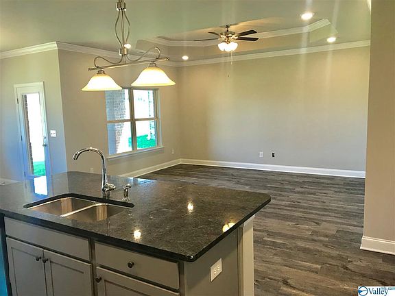 3rd image of 147 Shrewsberry Dr