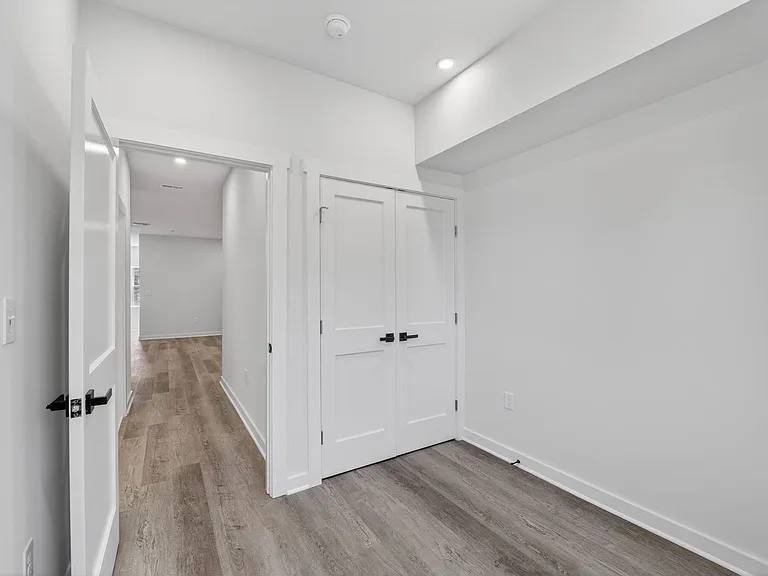 1321 Anacostia Rd SE — Photo 16