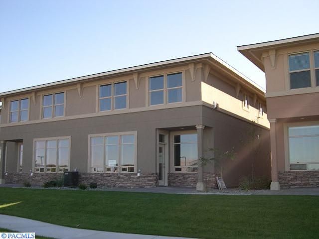 1st image of 497 Columbia Point Dr