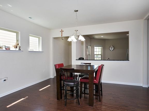 5th image of 1414 Palmer Hill Dr