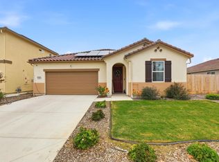 354 Manchester Dr, Los Banos, CA 93635