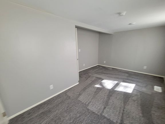 2nd image of 1225 Neosho St