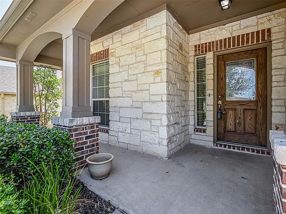 3rd image of 11117 Casitas Dr