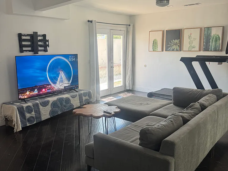 505 W Sepulveda Rd #C — Photo 13
