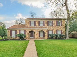 7226 River Fern Dr, Houston, TX 77040