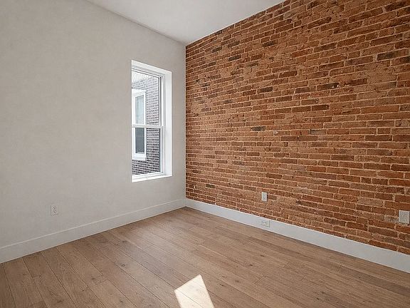 5th image of 1582 Dekalb Ave #2D