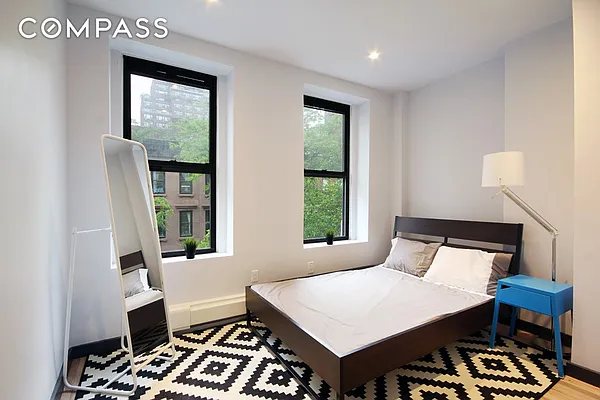 Rented by Compass | media 27