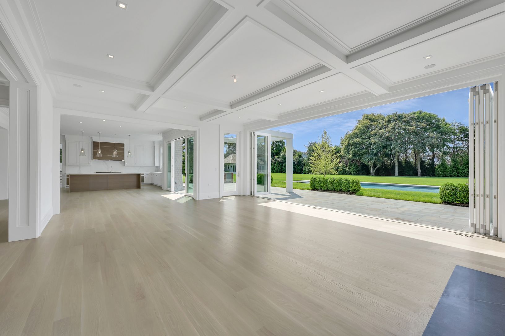  25 Feet Opening of Nano Doors