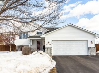 1125 Atwood Ct, Shakopee, MN 55379