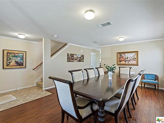 5th image of 411 Peanut Dr