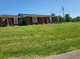 7770 Roseville Rd, Glasgow, KY 42141