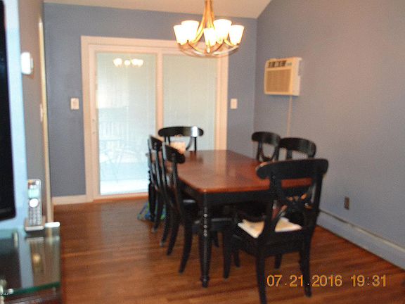 5th image of 43 Stephenville Blvd