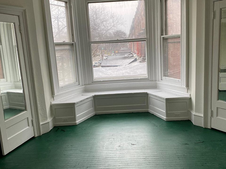 1st image of 1380 W Hunting Park Ave #2R