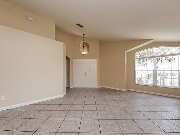 2nd image of 15526 Bay Vista Dr