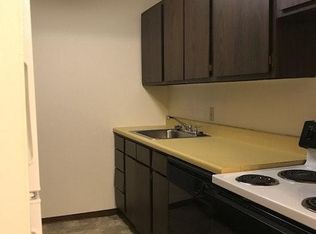 403 County Line Rd APT 21, Bluffton, OH 45817