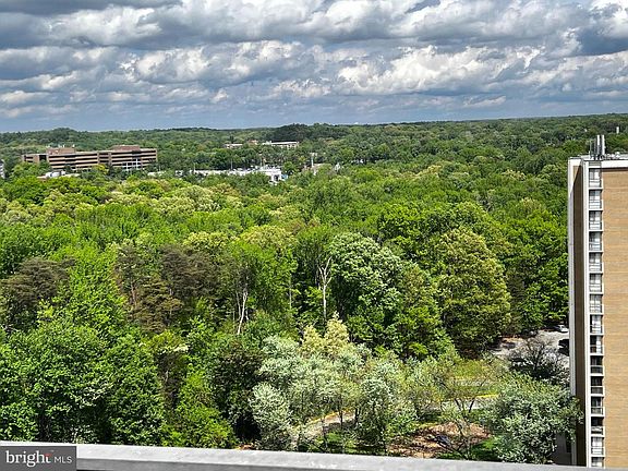 2nd image of 6100 Westchester Park Dr APT 1818