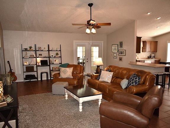 5th image of 528 Quail Nest Ln