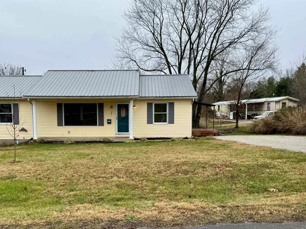 201 W 4th St, Lynnville, IN 47619