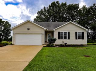 98 Willow Run Rd, Mount Orab, OH 45154