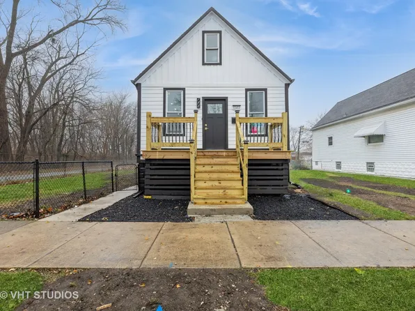 12412 S Peoria St, Calumet Park, IL 60827