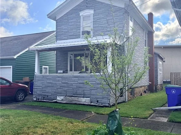 211 West Ave, Medina, NY 14103