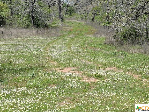 4th image of 2627 County Road 105