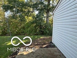 3rd image of 8529 Bison Woods Ct