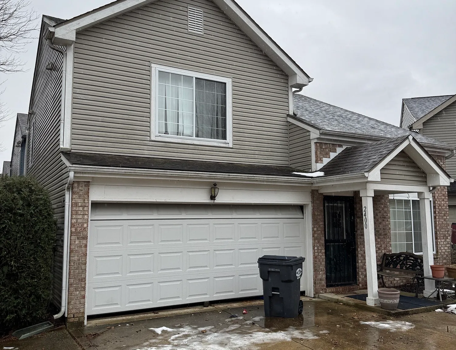 3 bed, 1332 sqft, $1,780 — Photo 1
