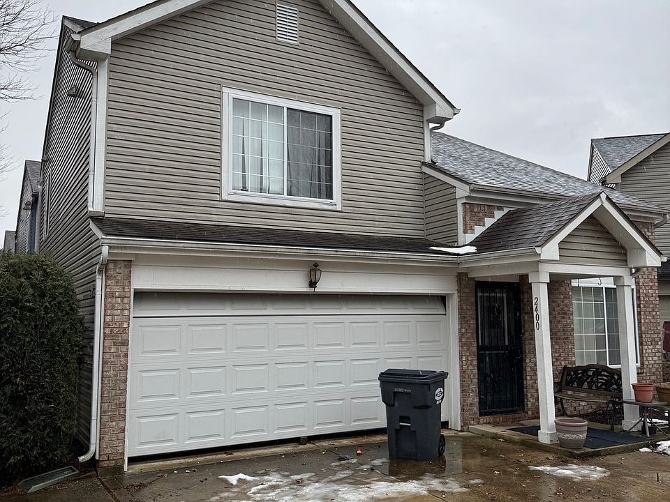 1st image of 2400 Grand Fir Dr
