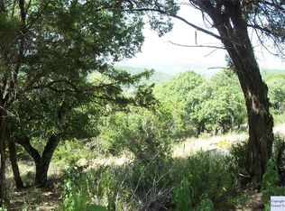 935 Castles Dr, Canyon Lake, TX 78133