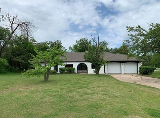 7209 N Hammond Ave, Warr Acres, OK 73132
