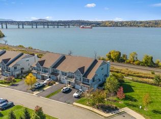 208 Sacandaga Loop, Wappingers Falls, NY 12590