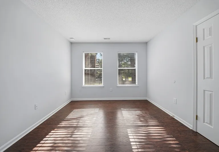 205 Westover Ave #1-203 — Photo 18