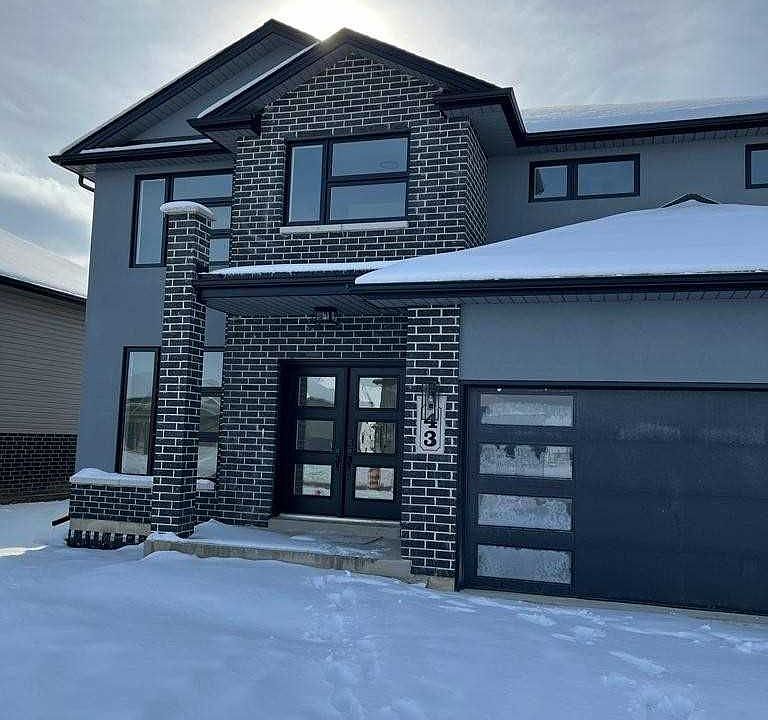 1st image of 43 Kingsbridge Dr