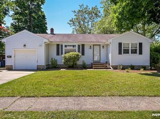 559 Herrmann Ave, River Vale, NJ 07675