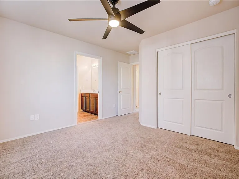 241 E Imperial Ct — Photo 20