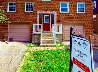 8 Bridesburg Dr, Toronto, ON M9R2K3