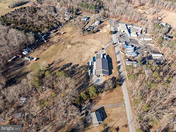 5th image of 2276 Winslow Rd