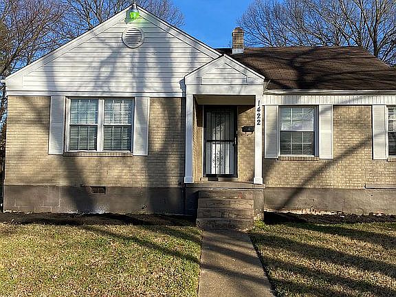 2nd image of 1422 Jeannine St