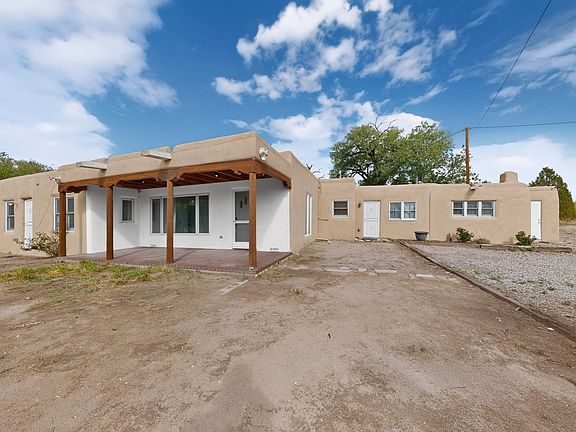 3rd image of 204 El Llano Rd