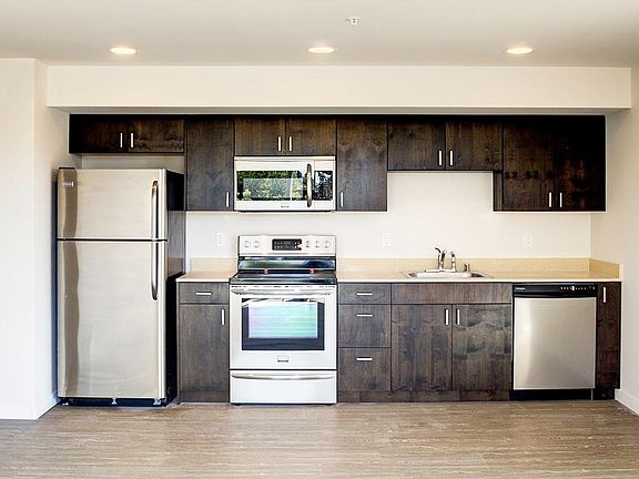 4th image of 12350 33rd Ave NE APT 103
