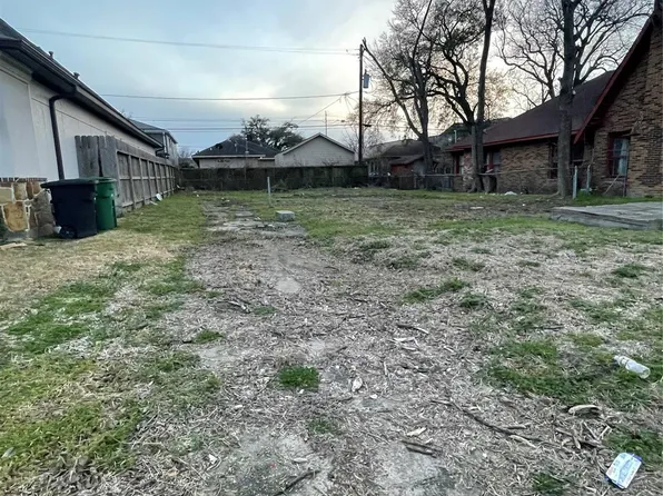 2710 Wheeler St, Houston, TX 77004