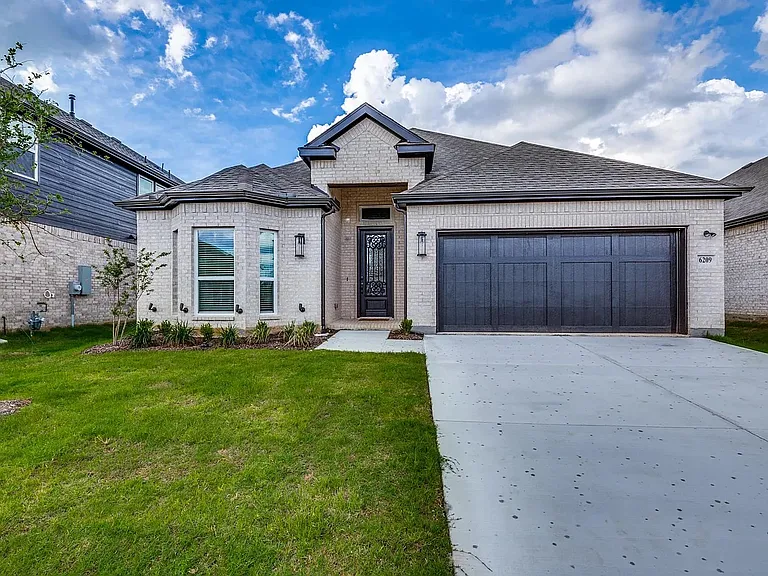 6209 White Creek Dr — Photo 1
