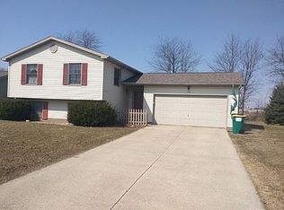 1180 Porter Dr, Charlotte, MI 48813